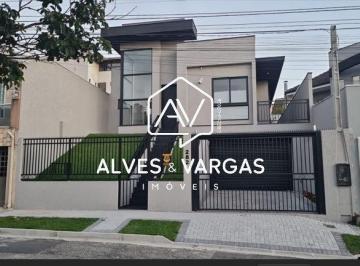Casa · 256m² · 4 Quartos · Casa à venda - em Guabirotuba
