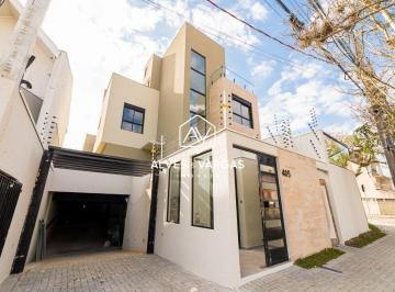 Casa · 220m² · 3 Quartos · Casa à venda - em Guabirotuba
