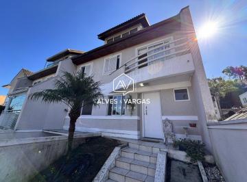 Casa · 193m² · 3 Quartos · Casa à venda - em Ahú