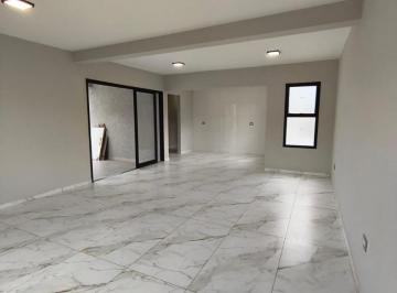 Casa · 240m² · 3 Quartos · Casa à venda - em Roça Grande