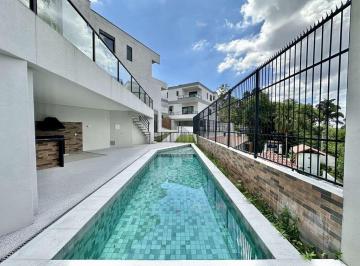 0db642dcbe66bc10e50f4dca5803270402fe7faf · Casa com 4 dormitórios à venda, 326 m² por R$ 2.240.000,00 - Granja Viana - Carapicuíba/SP