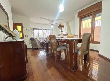 Casa · 225m² · 4 Quartos · 3 Vagas · Casa com 4 quartos , suite, piscina, churrasqueira com 225m² Privativos - Bairro Alto Petrópolis.