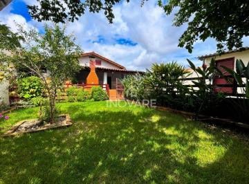2e2ccf666e01220afeab0da9b033a19997d4c390 · Casa com 3 dormitórios à venda, 180 m² por R$ 420.000,00 - Jardim América - Itumbiara/GO