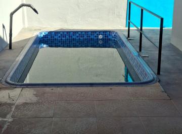 Casa de 3 quartos, Bauru · Casa toda reformada com piscina e churrasqueira