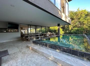 Casa de 4 quartos, São Sebastião · Casa em Maresias com 310 m2 e 5 quartos à venda