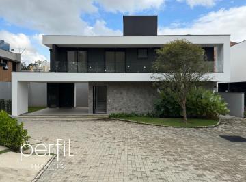 Foto 01 · Casa de Luxo em Condomínio na Glória - 3 Quartos, 3 Suítes, 2 Salas, 4 Banheiros, 3 Vagas - Joinvill