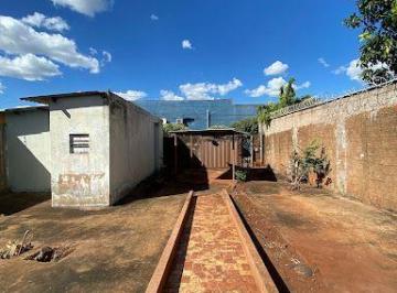 img0 · Casa com 2 Quarto(s) e 1 banheiro(s) para Alugar, 360 m² por R$ 1777 / Mês