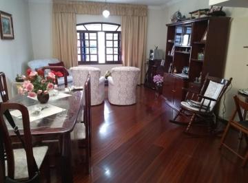 Casa · 220m² · 3 Quartos · 4 Vagas · Sobrado em Jaguaré - São Paulo, SP