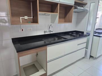 IMG_20260621_181518_000.jpeg · Aconchegante apartamento para venda em Vila Gumercindo com 3 quartos, sendo 1 suíte, 87m² - marianne