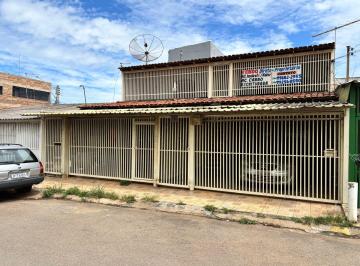 Apartamento de 6 quartos, Recanto das Emas · Sobrado com 3 Residências Independentes à Venda – Recanto das Emas/DF | Excelente para Investidores