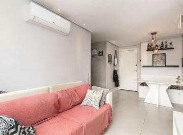 Apartamento · 56m² · 2 Quartos · 1 Vaga · Apartamento 2 dormitórios, 1 suíte, 1 vaga e churrasqueira na Bento Gonçalves.