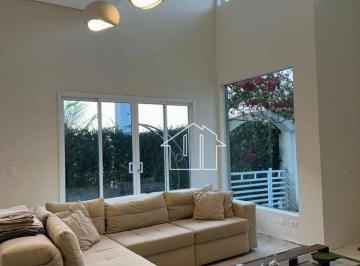 87e608e38c363be0e8e8181ef7caca8cd639ff55 · Casa Alto Padrão Reformada à Venda | Vivva Residencial Clube | Caçapava/SP