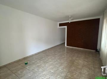 Foto 01 · Casa para locação no Lavapés: conforto e praticidade em Bragança Paulista-SP! 3 quartos, 1 suíte, ár