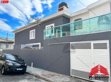 Foto 01 · Imóvel espaçoso e bem localizado com 3 quartos, 3 salas e 2 banheiros em São Paulo-SP: Oportunidade 