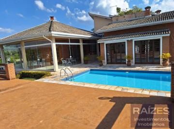 Casa · 385m² · 3 Quartos · 6 Vagas · Casa térrea no Condomínio Residencial Jardim das Palmeiras.