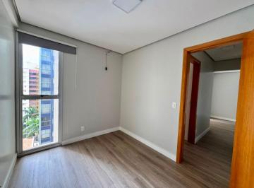 Apartamento de 2 quartos, Águas Claras · Res. Castro Alves - 74m² - 2 Quartos, 1 suíte com armários - Nascente - Varanda - 1 Vaga de garagem