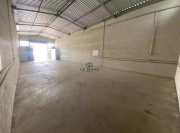 Comercial · 230m² · 4 Vagas · Barracão para locação no bairro Água Branca em Piracicaba/SP