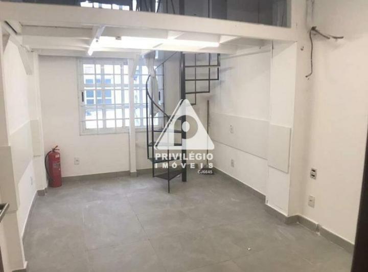 Foto do imóvel - Sala no Recreio dos Bandeirantes disponível para venda na Privilégio Imóveis: excelente loja de.