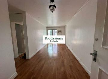 Apartamento · 75m² · 2 Quartos · 1 Vaga · Apartamento 75m² para Aluguel no Flamengo | 2 Quartos Sendo uma Suíte, 2 Banheiros e 1 Vaga