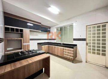 Casa · 133m² · 3 Quartos · 2 Vagas · Casa em condomínio para aluguel no Manacás (BH) | 3 quartos, 1 suíte, 2 vagas