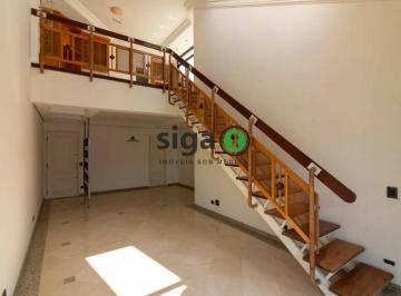 Apartamento · 240m² · 3 Quartos · 3 Vagas · Cobertura em Moema com Piscina Privativa, Sauna e 3 Vagas Determinadas.
