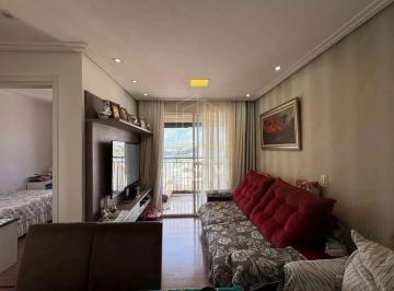Apartamento · 54m² · 2 Quartos · 1 Vaga · Apartamento com suíte e varanda envidraçada no Condomínio Start Club
