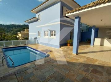 Casa · 178m² · 4 Quartos · 3 Vagas · Casa de 178 mts² em condomínio fechado, com piscina, 4 dormitórios, 3 Vagas,  no Horto Florestal
