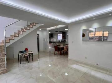 Casa · 220m² · 4 Quartos · 5 Vagas · Casa à venda no bairro Santa Inês