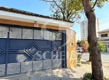 Casa · 110m² · 3 Quartos · 2 Vagas · Sobrado Reformado com 3 Quartos, Suíte e 3 Vagas à Venda no Campo Grande