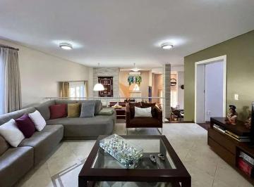 Casa · 553m² · 4 Quartos · 6 Vagas · Casa para venda em Altos De São Fernando de 553.06m² com 4 Quartos, 4 Suites e 6 Garagens