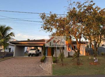 Casa · 311m² · 4 Quartos · 7 Vagas · Casa de Condomínio para venda em Condomínio Terras De Mont Serrat de 311.00m² com 4 Quartos, 3 Suite
