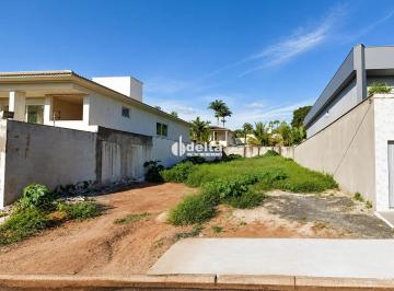 Terreno · 914m² · Terreno disponível para venda no bairro Morada da Colina em Uberlândia MG