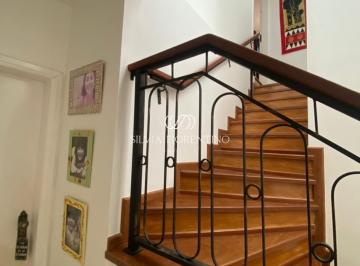 Casa · 250m² · 5 Quartos · 2 Vagas · Casa para venda em Jardim Independência de 250.00m² com 5 Quartos, 3 Suites e 2 Garagens