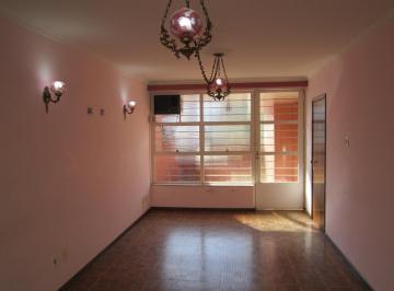 Casa · 250m² · 6 Quartos · 2 Vagas · Casa para alugar em Vila Augusta de 250.00m² com 6 Quartos, 4 Suites e 2 Garagens