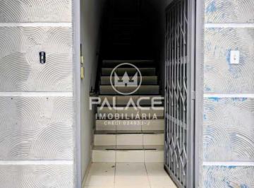 Comercial · 22m² · 1 Quarto · 1 Vaga · Prédio Comercial para alugar em Centro de 22.00m² com 1 Quarto, 1 Suite e 1 Garagem