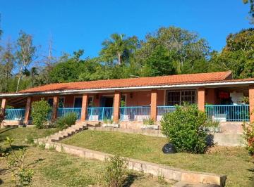 Rural · 5100m² · 3 Quartos · 3 Vagas · Chácara com Piscina à Venda em São Pedro no Bairro Vertentes