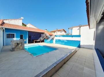 Casa · 135m² · 3 Quartos · 2 Vagas · Casa com piscina em Peruíbe