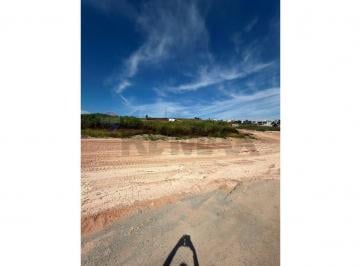 Terreno · Lote no Reserva Aruã