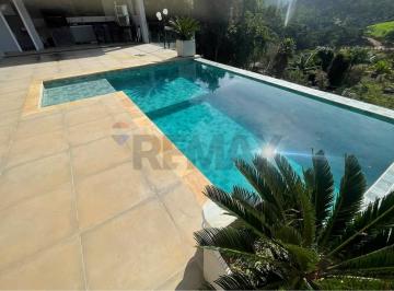 Casa · 300m² · 5 Quartos · Casa em condomínio com 5 quartos, 4 suítes, piscina borda infinita