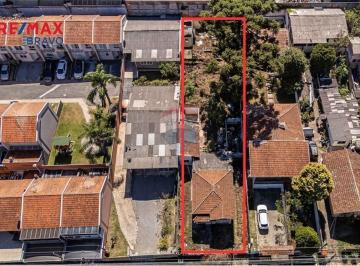 Terreno · 630m² · 7 Vagas · Terreno amplo para construção de sobrados em Região de Alta Valorização no Uberada em Curitiba