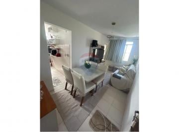 Apartamento · 42m² · 2 Quartos · Apartamento no 17 de Março