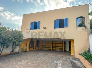 Comercial · 760m² · 5 Quartos · 8 Vagas · Imóvel comercial para locação no Centro de Itatiba, excelente estrutura com 2.283,40 m² de terreno e