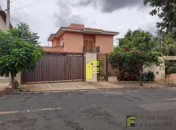 Casa · 230m² · 3 Quartos · 4 Vagas · Casa para venda em Jardim Morumbi de 230.00m² com 3 Quartos, 1 Suite e 4 Garagens