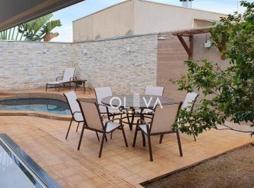 Casa · 323m² · 4 Quartos · 3 Vagas · Casa de Condomínio para venda em Condomínio Recanto Do Lago de 323.00m² com 4 Quartos, 4 Suites e 3