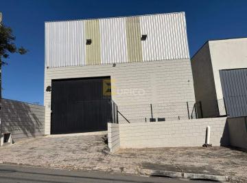 Comercial · 200m² · 3 Vagas · Galpão / Depósito / Armazém para alugar em Vista Alegre de 200.00m² com 3 Garagens