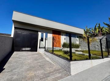 Casa · 160m² · 3 Quartos · 3 Vagas · Casa em Picadas do Sul