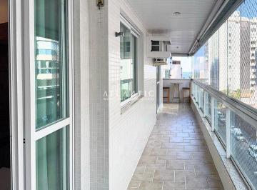 Apartamento · 141m² · 3 Quartos · 2 Vagas · Apartamento com Vista Eterna para o Mar no Edifício Walter Casagrande com 3 quartos e 141 m² - Praia