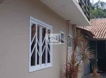 Casa · 3 Quartos · Casa para alugar no bairro Santo Antonio - Balneário Piçarras/SC