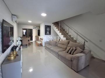 Casa · 126m² · 3 Quartos · 2 Vagas · Casa Duplex 3 Suítes em rua privativa- Eusébio / Projetados, Placa Solar e Central ar