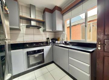 d2066e2b9115132f5c46420056221bc15f622749 · Sobrado com 3 quartos, sendo 1 suíte à venda, 102 m² por R$ 400.000 - Costeira - Araucária/PR